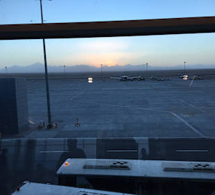 Flughafen Hurghada Sonnenuntergang