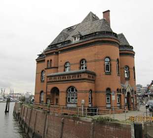 Hafgenpolizeigebäude