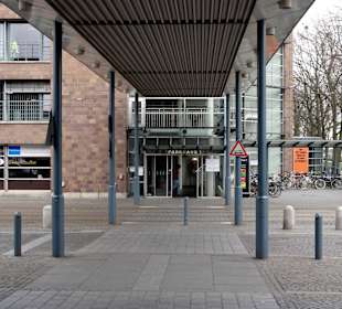 Der kurze Weg vom Parkhaus zum Terminal