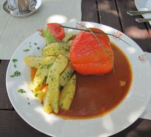 Gefüllte Paprika / Gasthaus Karlo