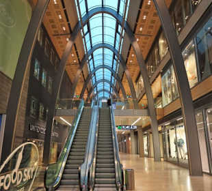 Die Europa Passage am frühen Morgen