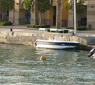 Wassertaxy Marina Lodge in Port Ghalib