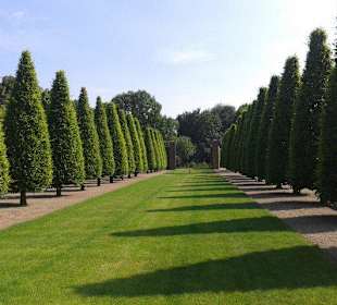 Sehr schöne Gartenanlage
