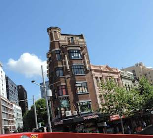 Mit dem Hop-on hop-off Bus in Sydney unterwegs