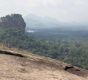 Sigiriya, Pidurangala