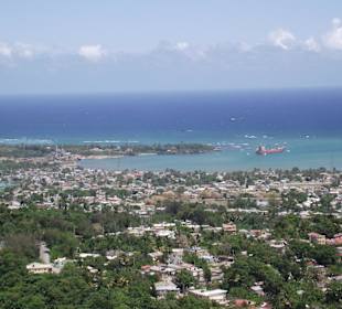 Blick auf Puerto Plata vom Berg Isabella de Torro