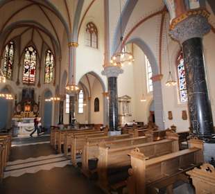 Blick in das Kirchenschiff