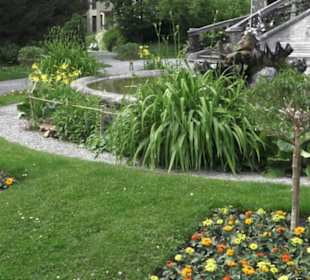 Heimatschutzzentrum in der Villa Patumbah