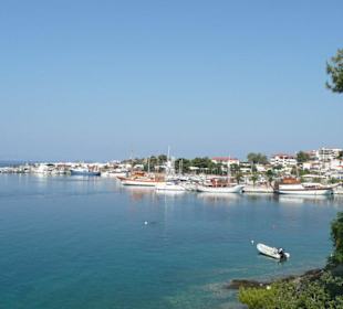 Hafen von Neos Marmaras