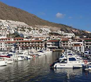 Marina w Los Gigantes