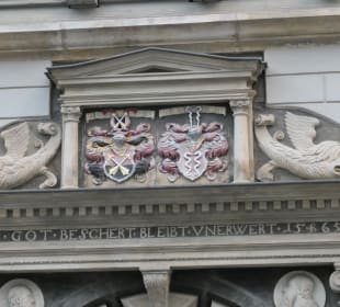 Erfurt: Haus zur Großen Arche Noah und Engelsburg