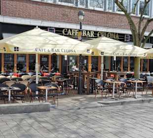 Außenplätze von Cafe & Bar Celona an der Schlachte