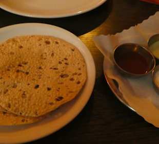 Zum Abendessen im Amma Restaurant in Steglitz