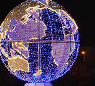 Die LED Weltkugel Limone