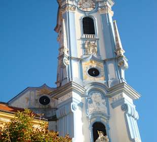Turm von Anlegestelle her