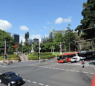 Mit dem Hop-on hop-off Bus in Sydney unterwegs