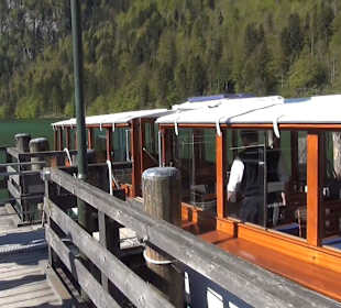 Schifffahrt Schönau zur Saletalm