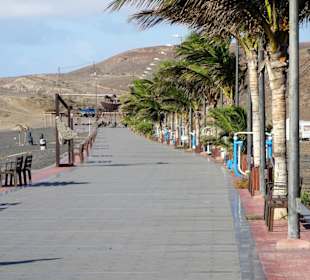 Eindrücke von der Strandpromenade Tarajalejo