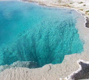 Pool beim Lake Yellowstone