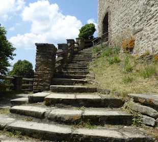 Aufgang zum Burgturm