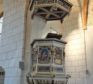 Die Kanzel der Kirche St. Johannis