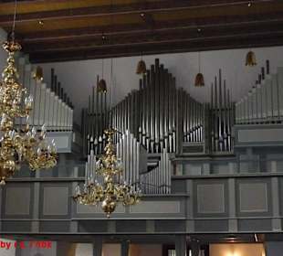 Große prachtvolle Orgel