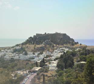 Lindos mit Akropolis