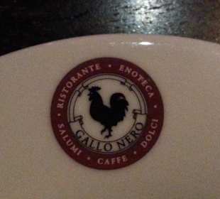 Siegel auf dem Teller und den Gläsern