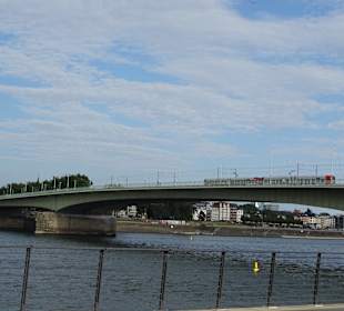 Rheingarten Köln Ausblick