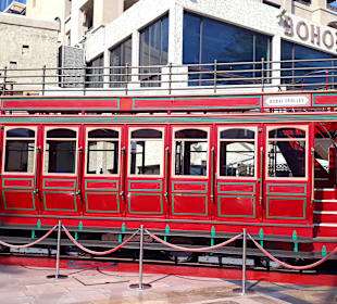 Tram am Souk Al Bahar