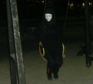 Wer spukt auf der Promenade rum 