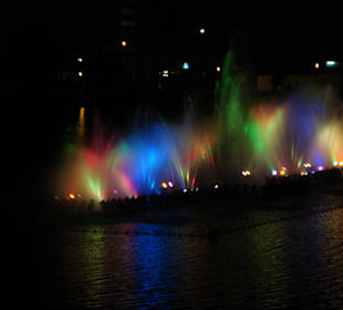 Farbspektakel am Obersee