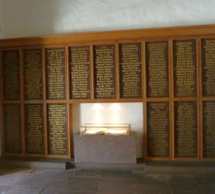 Vorraum der Kirche