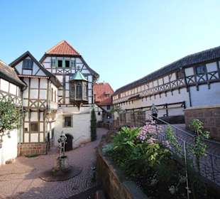 Blick in den Burghof