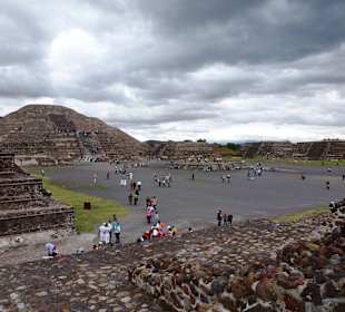 Blick auf Mondpyramide