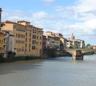 Ponte Vecchio Bridge