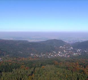 Blick vom Aussichtsturm auf Berg Töpfer & Oybin