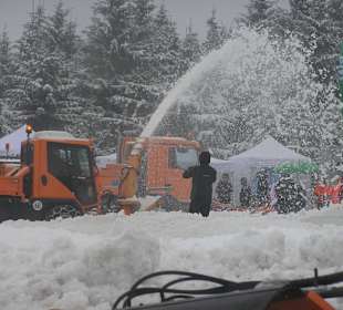 Vorführung von Winterräumgerät 