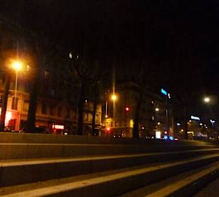 Ulice Lyonu wieczorem