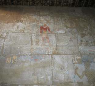 Im Karnak-Tempel