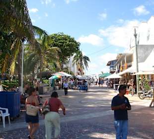 Seitenstraße zum Stand
