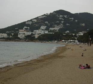 Am Strand von Santa Eulalia