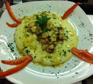 Polipo in umido su crema di patate