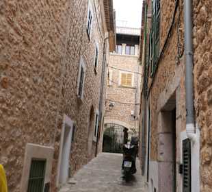 Bei einem Spaziergang durch Fornalutx