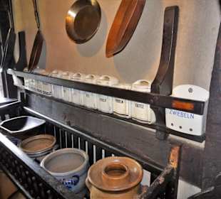 Rundgang durch das Mühlenhaus des Freilichtmuseums