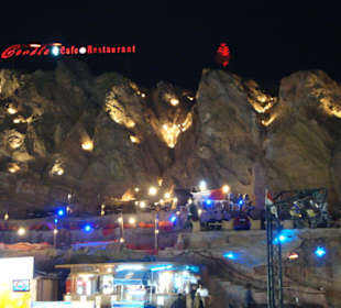 Beleuchteter Berg direkt auf dem Markt