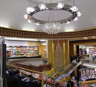 Rundgang durch die Thalia-Buchhandlung