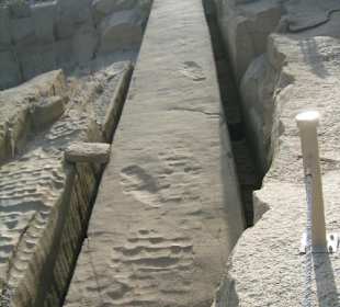 Der unvollendete Obelisk.