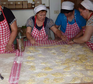 Pasta-Herstellung - von Hand!