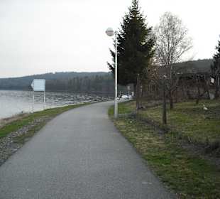 Radweg um den Lipnosee